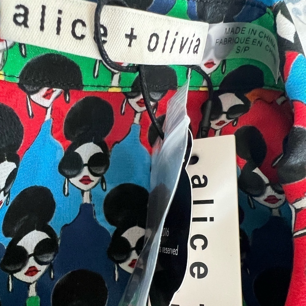 Alice + Olivia Willa Rainbow Logo Print Blouse - Picture 13 of 15